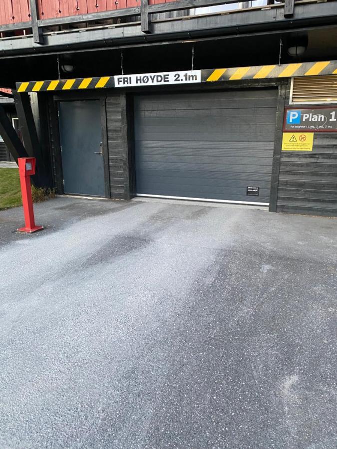 Leilighet på Beitostølen. Terrasse og parkering Eksteriør bilde